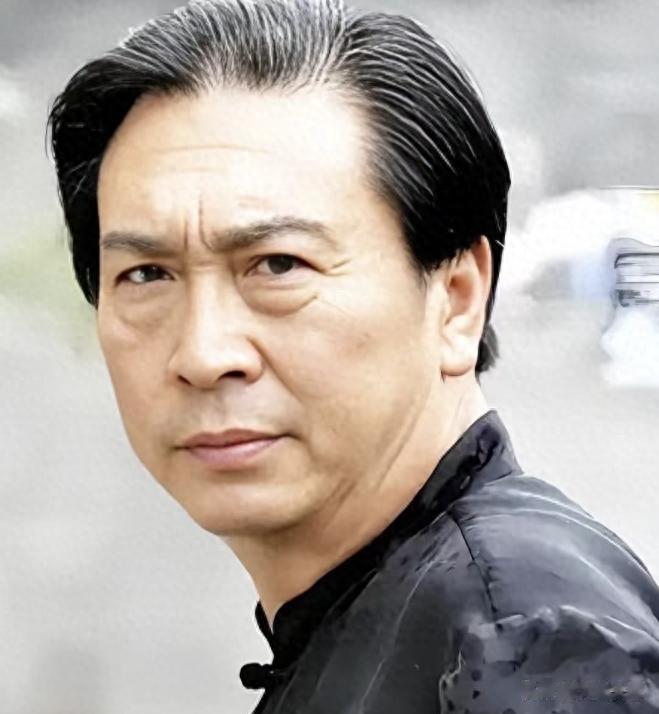 70岁毕彦君：在北京养老，没豪车没保姆工资卡上交，生活低调惬意
