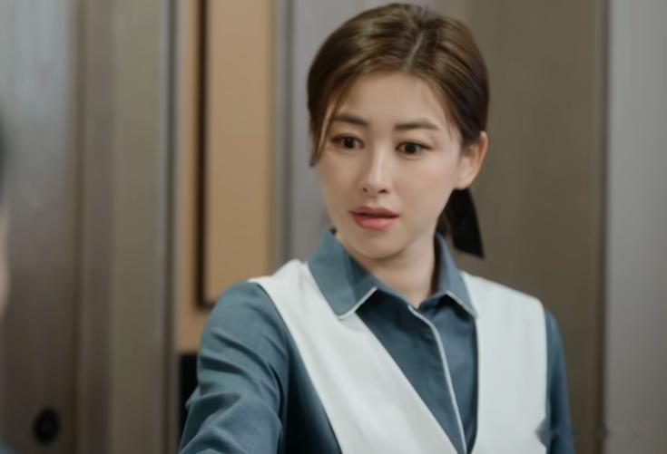 女演员的长相有多重要？当李梦和朱珠同框，才知天然脸有多能打
