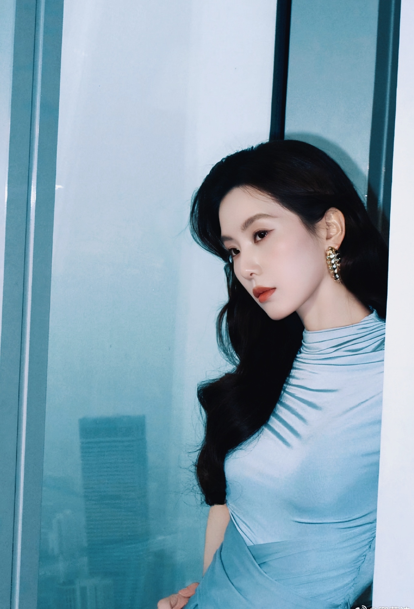 美女壁纸第4735期—刘诗诗