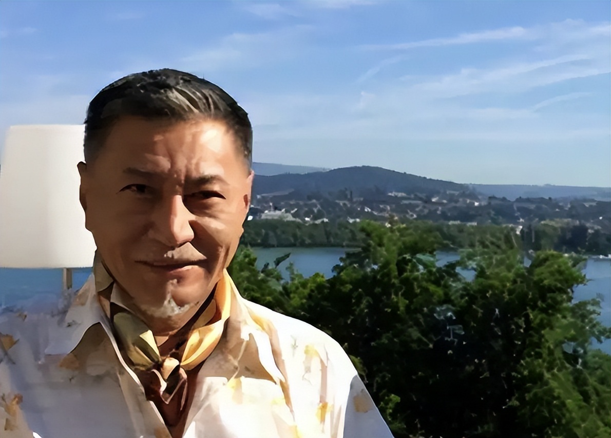 老戏骨牛犇的儿子在日本结婚生子,因演日本军官太像,也成了戏骨