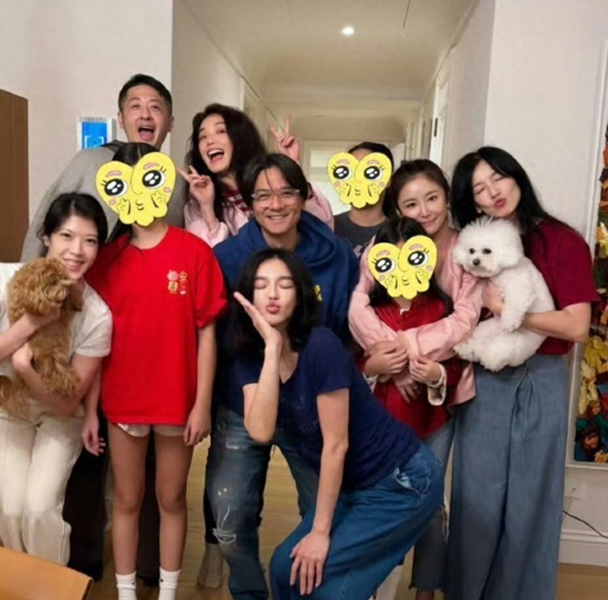 林心如9岁女儿身高140cm！哄睡把自己哄睡着，真实又暖心