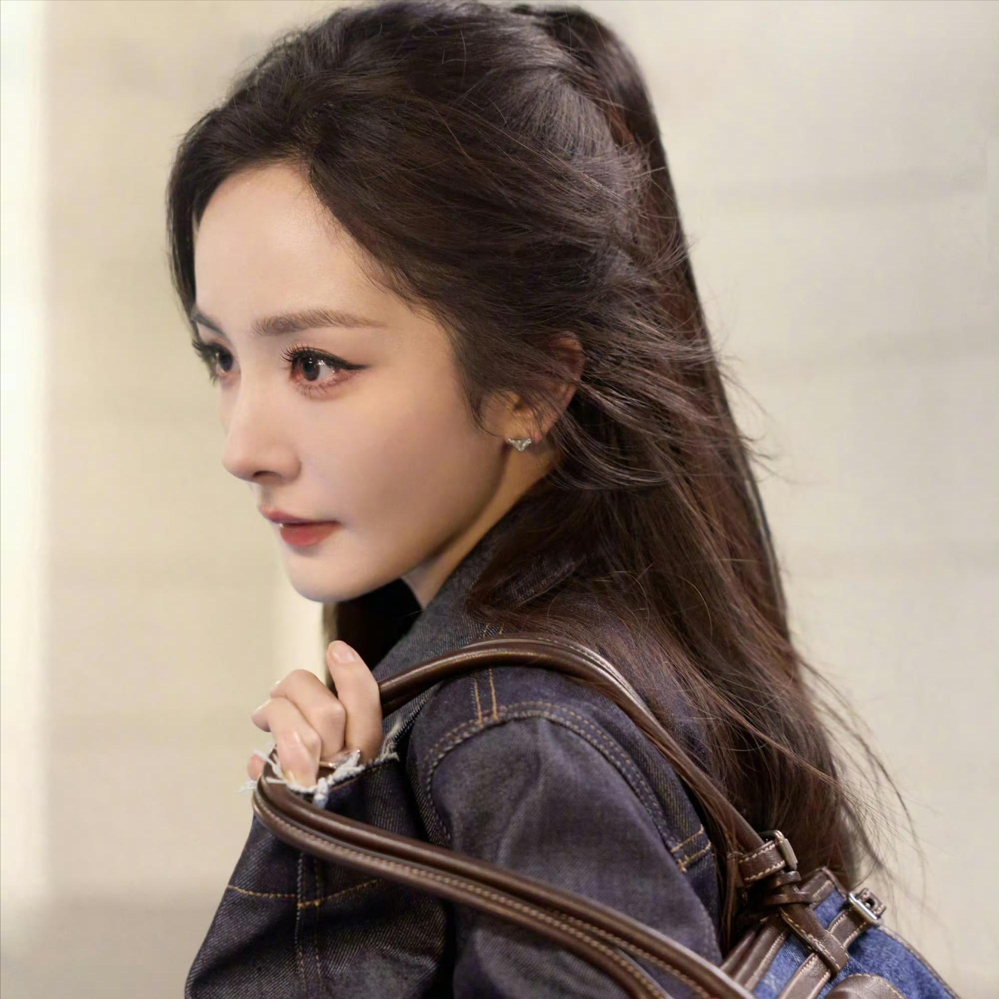 离婚7年，39岁杨幂高调宣布喜讯，刘恺威终为自己的错误买了单