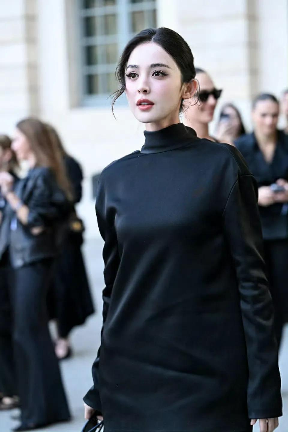 娜扎这才叫顶级美女，光用美貌顶了这么多年！