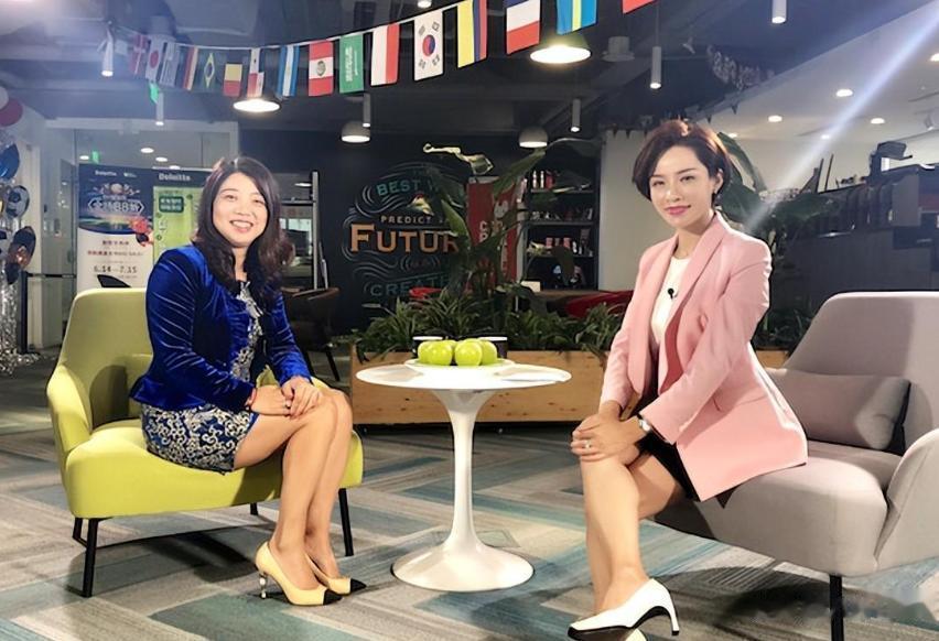 曾是上海知名美女主持，嫁聂卫平弟子为妻，如今销声匿迹回归家庭