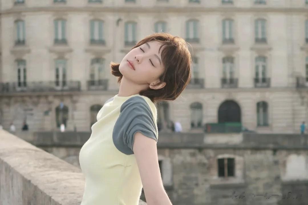 陈都灵短发让巴黎的风都变甜了