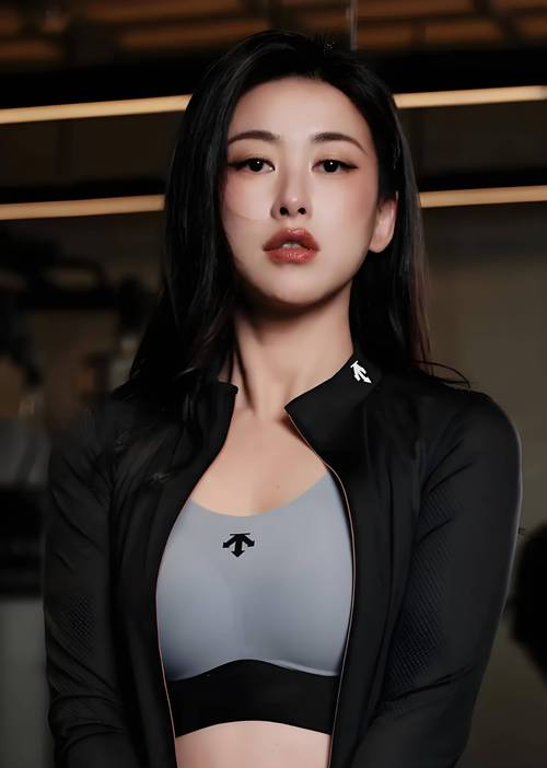 身价超百亿,坐拥北京一条街,有私人飞机,京圈顶级富婆有哪些