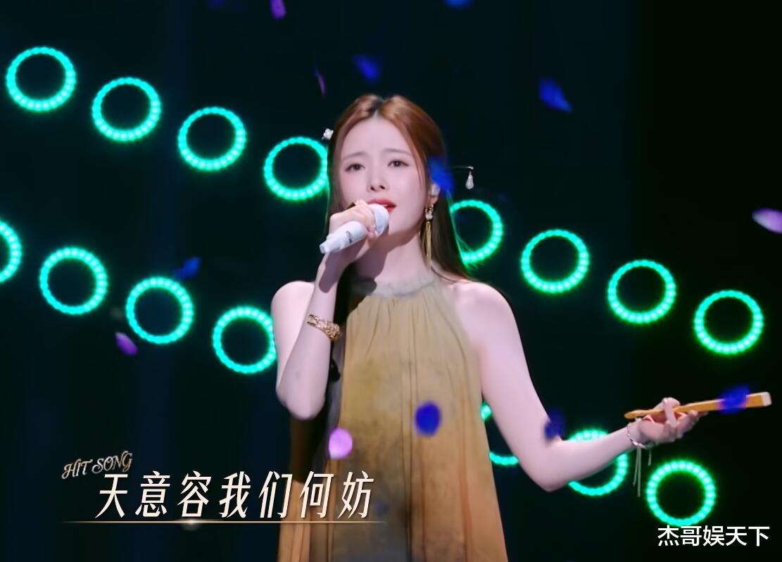 陈卓璇被骂，让我看到了华语乐坛为啥没落