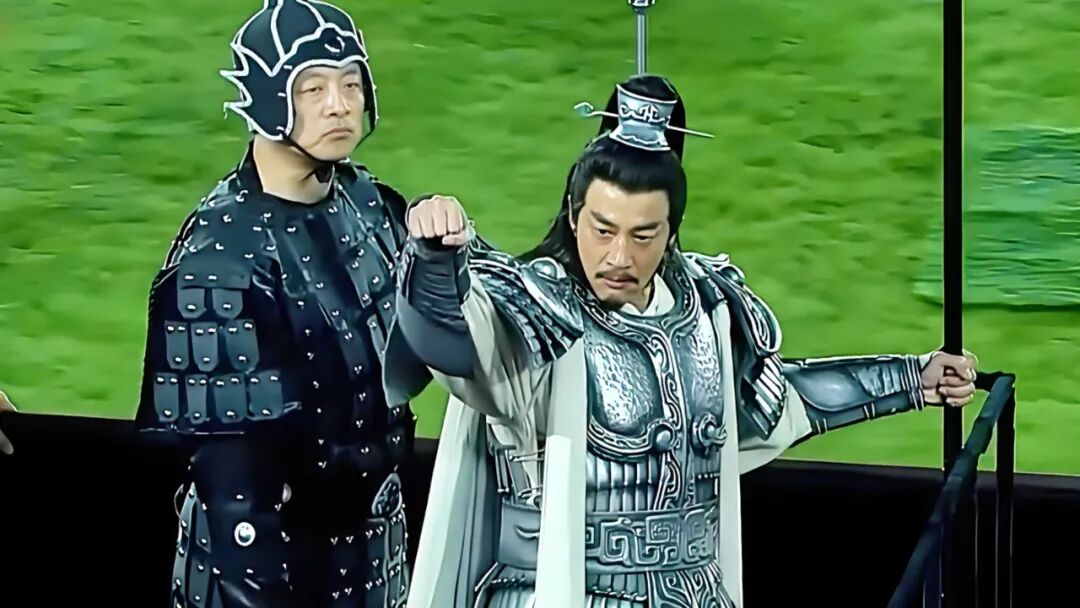 宿迁文旅神操作，项羽战车开进球场，楚汉之争再现
