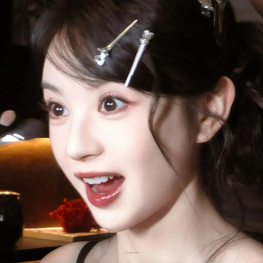 田曦薇｜元气超满微信头像