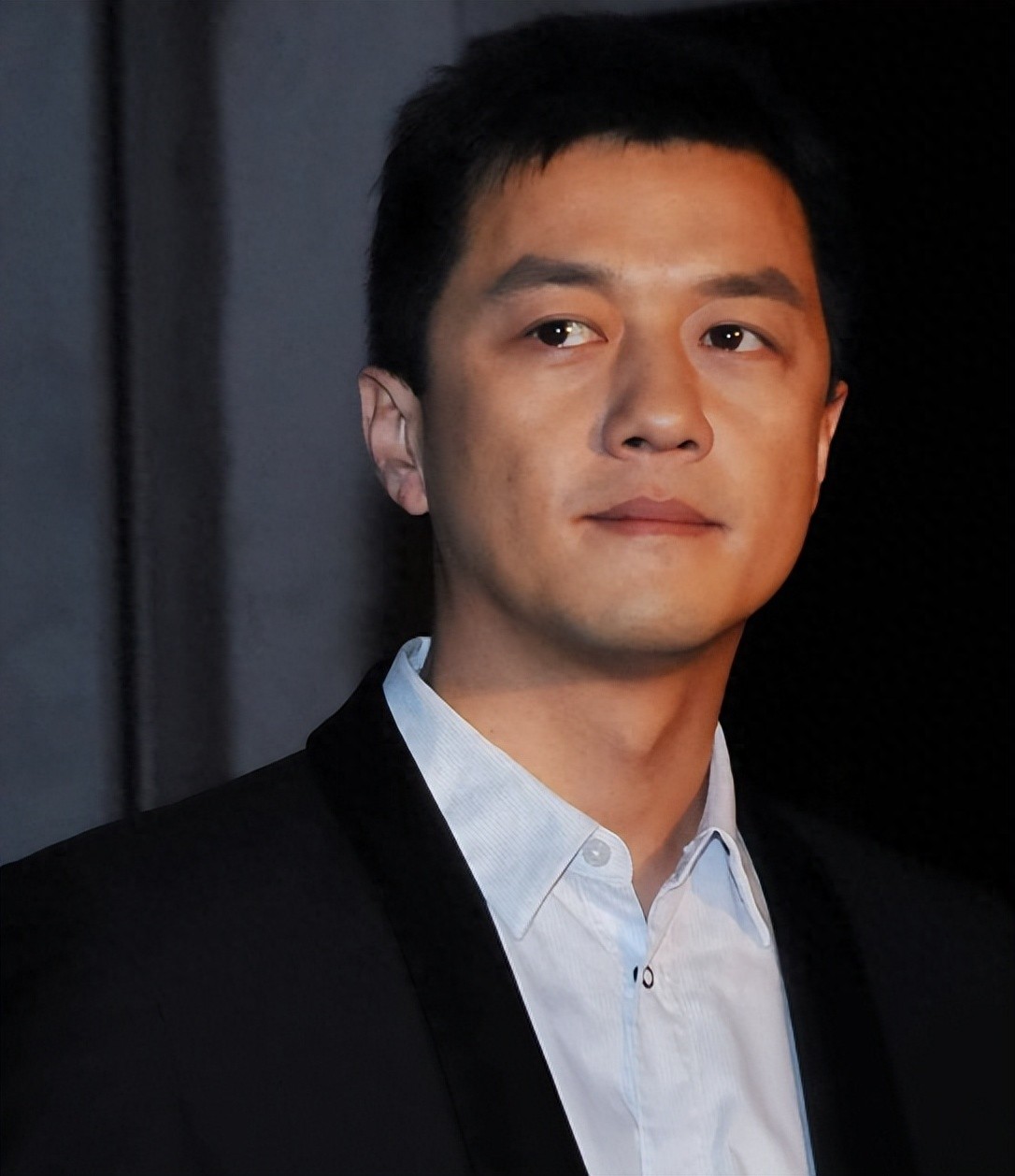 李亚鹏回应再婚仨月后，直面复婚传闻的海哈金喜，竟给他留足体面