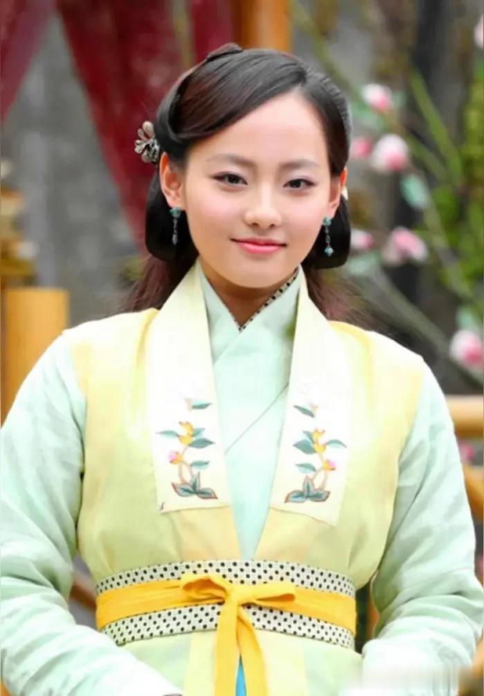 张嘉倪作品推荐