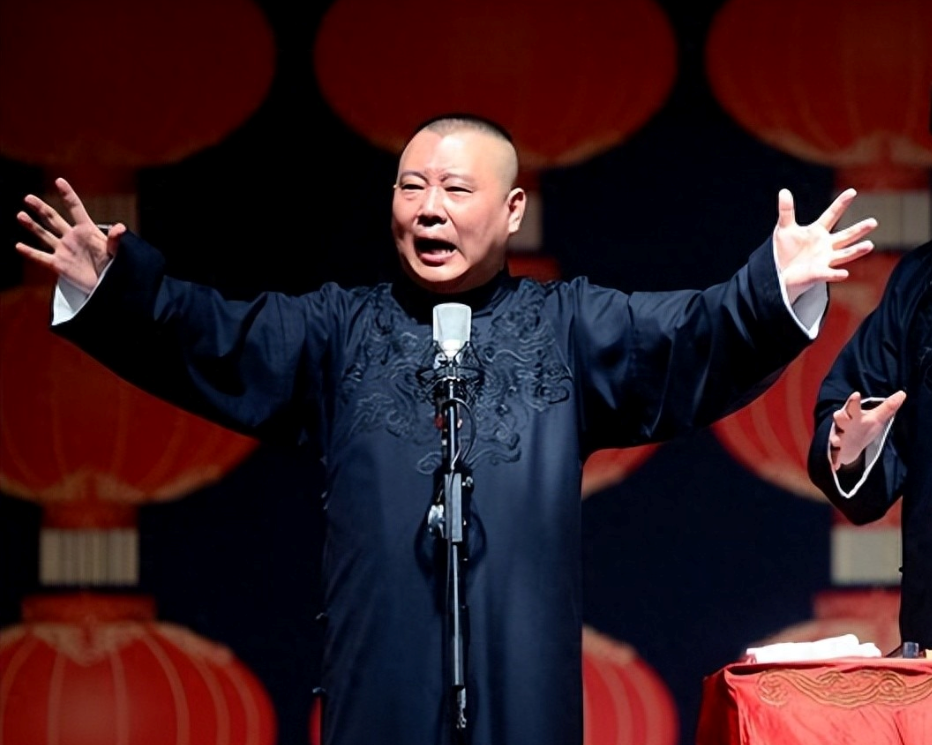 郭德纲相声为什么争议大？相声艺术被误解，通俗低俗被混淆