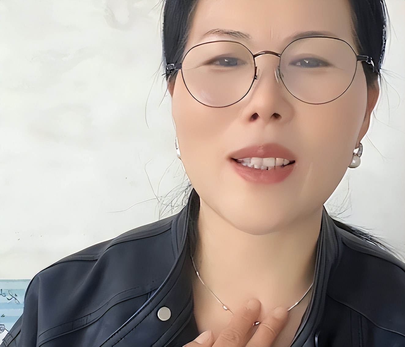 走大S老路？马筱梅曝张兰母子猛料后，小杨阿姨直播拆台 全乱套了