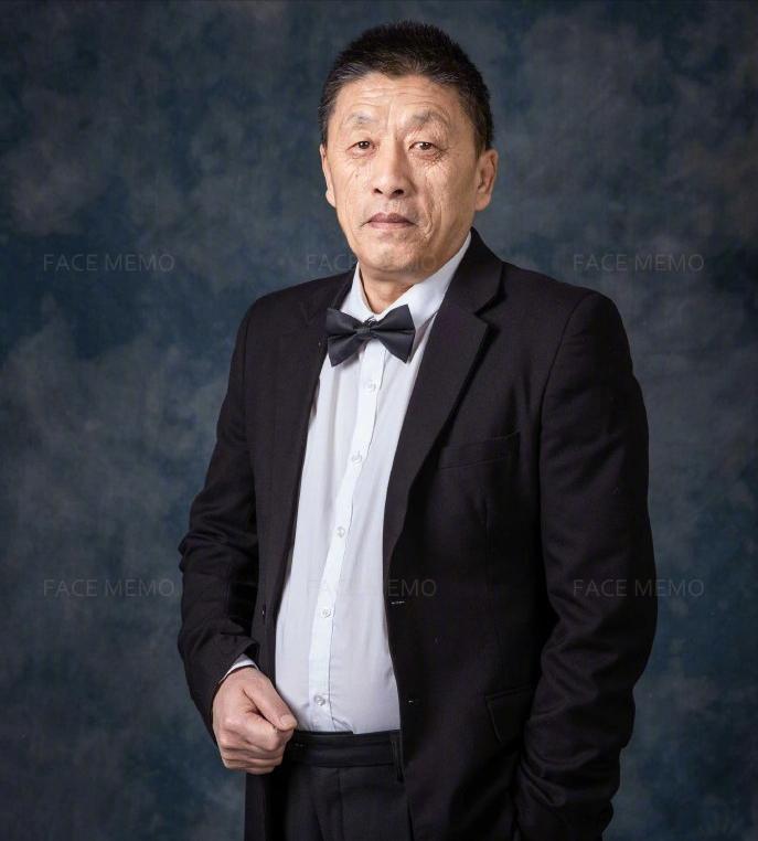 原来她是张雪峰妻子，90后历史学博士?，被传离婚后却一起上节目