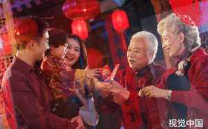 我陪退休老县长见农村战友，不料战友儿子是市委书记，让我从科长升局长