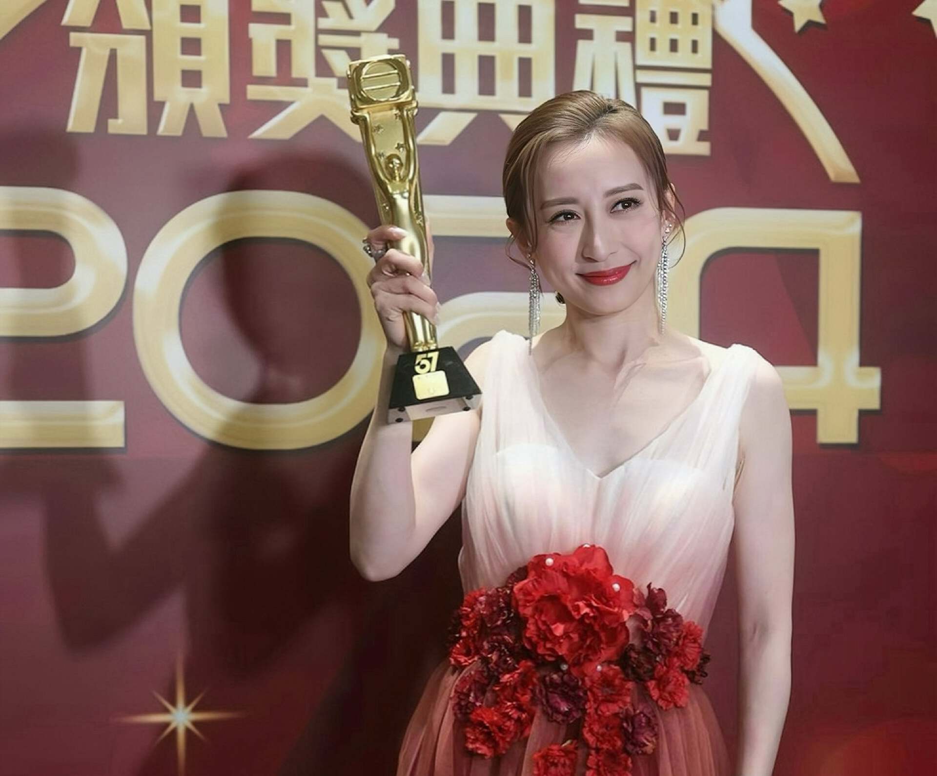 好惨！TVB多位一线艺人无剧可拍，三位视帝陆续宣布离巢