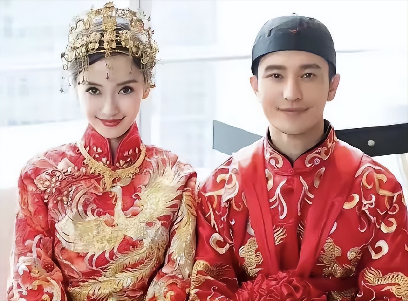 Angelababy高调复出直播,黄晓明考博失败,被前妻刺激疯了?