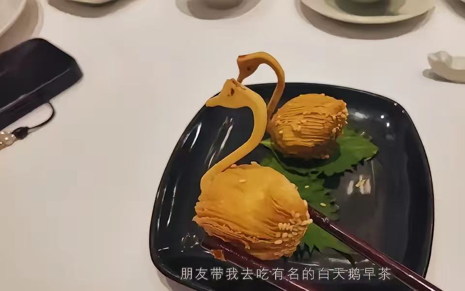 马筱梅提前“报喜”，赶赴台北待产！汪小菲连夜飞泰国跪拜祈福！