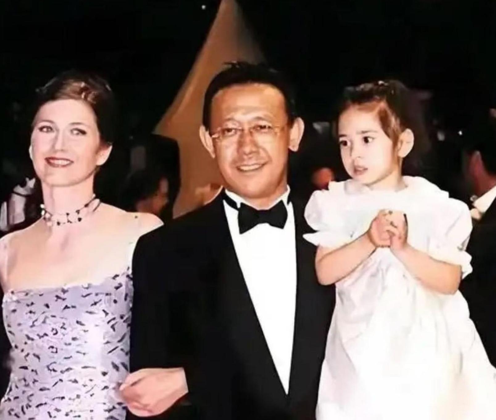 姜文：我的女儿世界第一美，原以为是吹牛，看到照片后，没说谎！