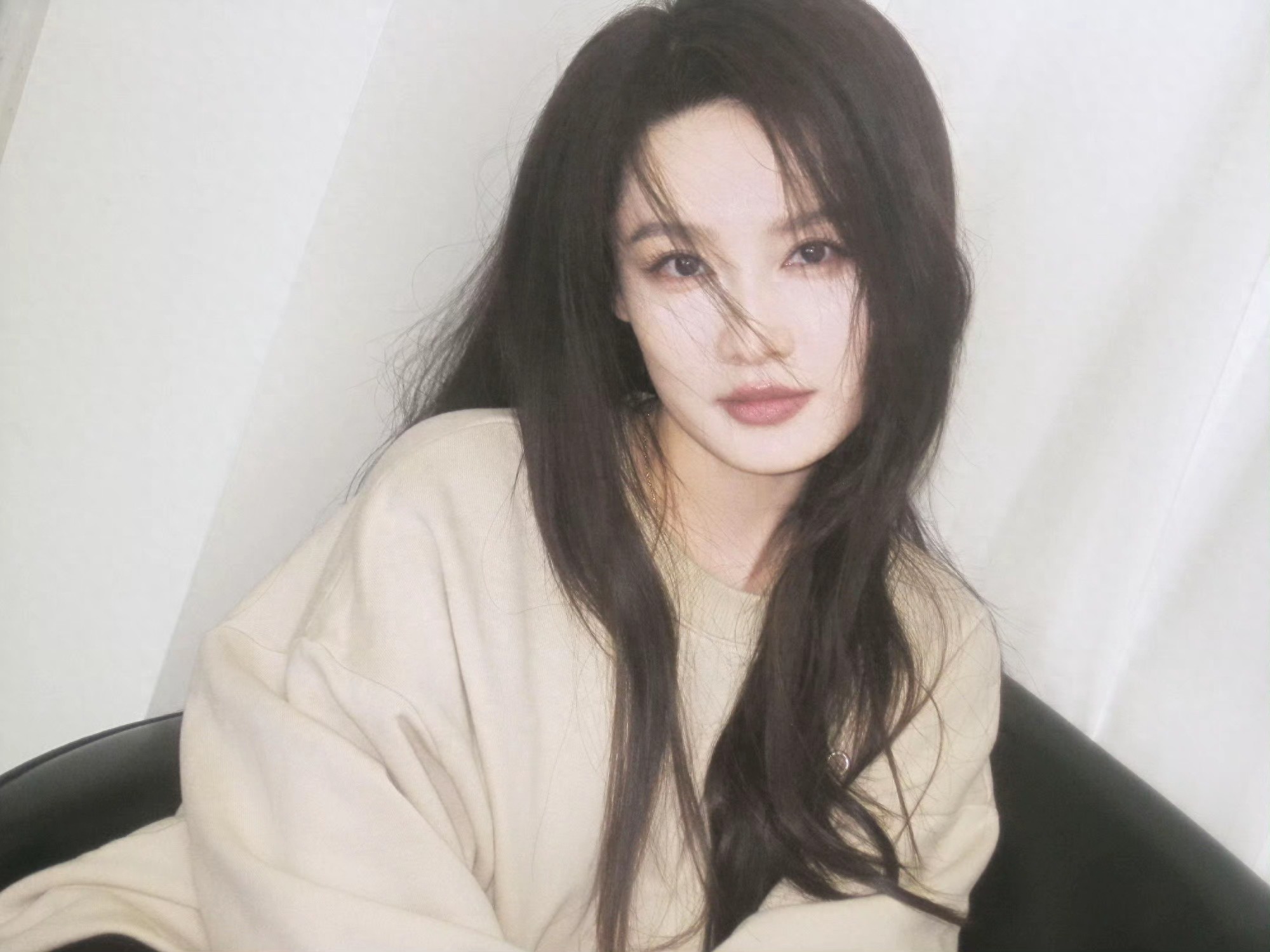 李沁 清冷系美人