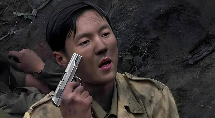 原来他真是上海人，靠我的团长我的团爆火，如今无戏可拍去当导演