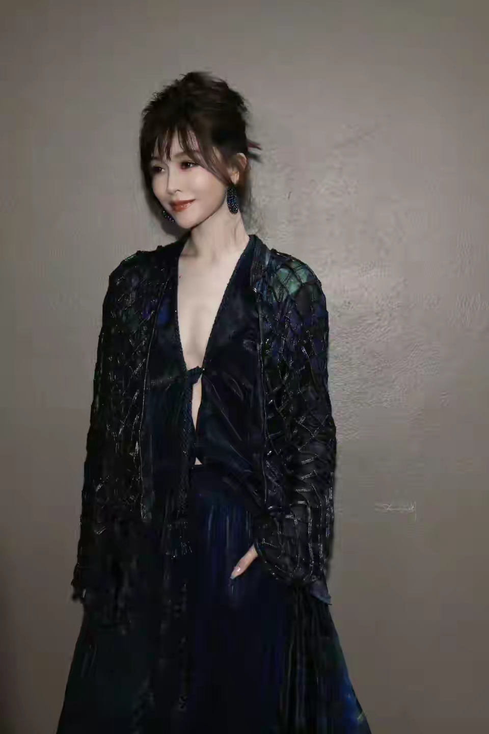 文咏珊穿衣真大胆啊