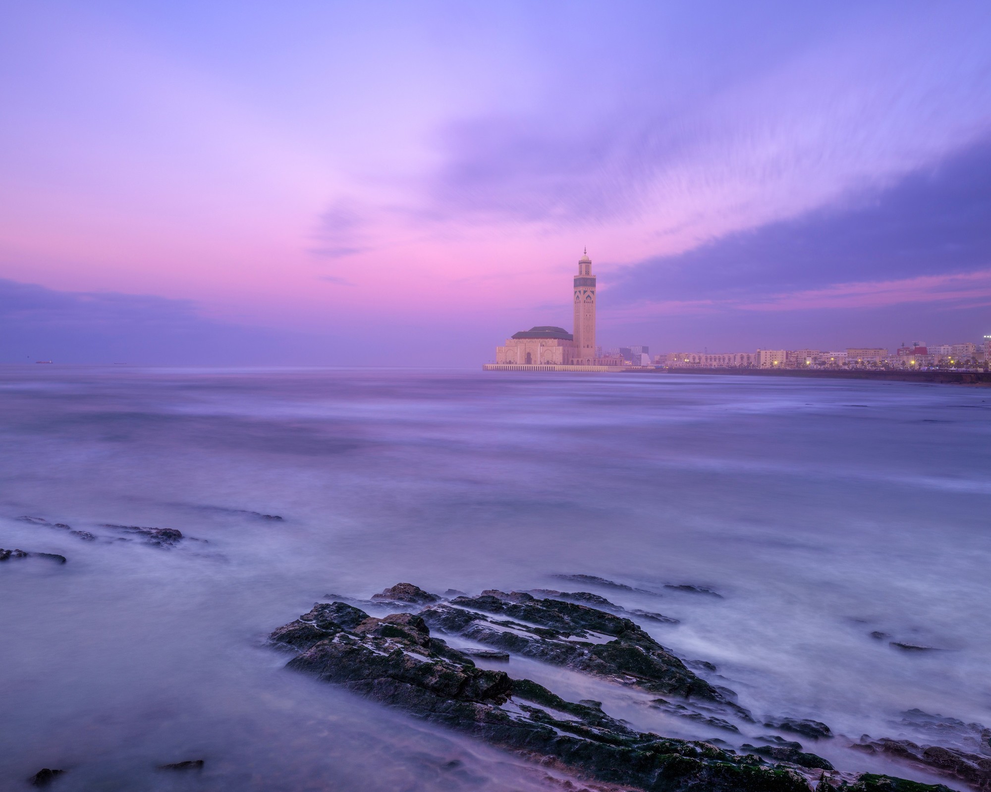 高性價比之選 解鎖中畫幅畫質新體驗