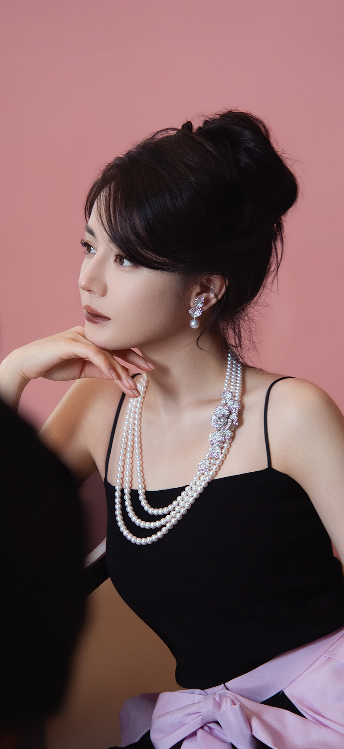 美女壁纸第5624期—迪丽热巴