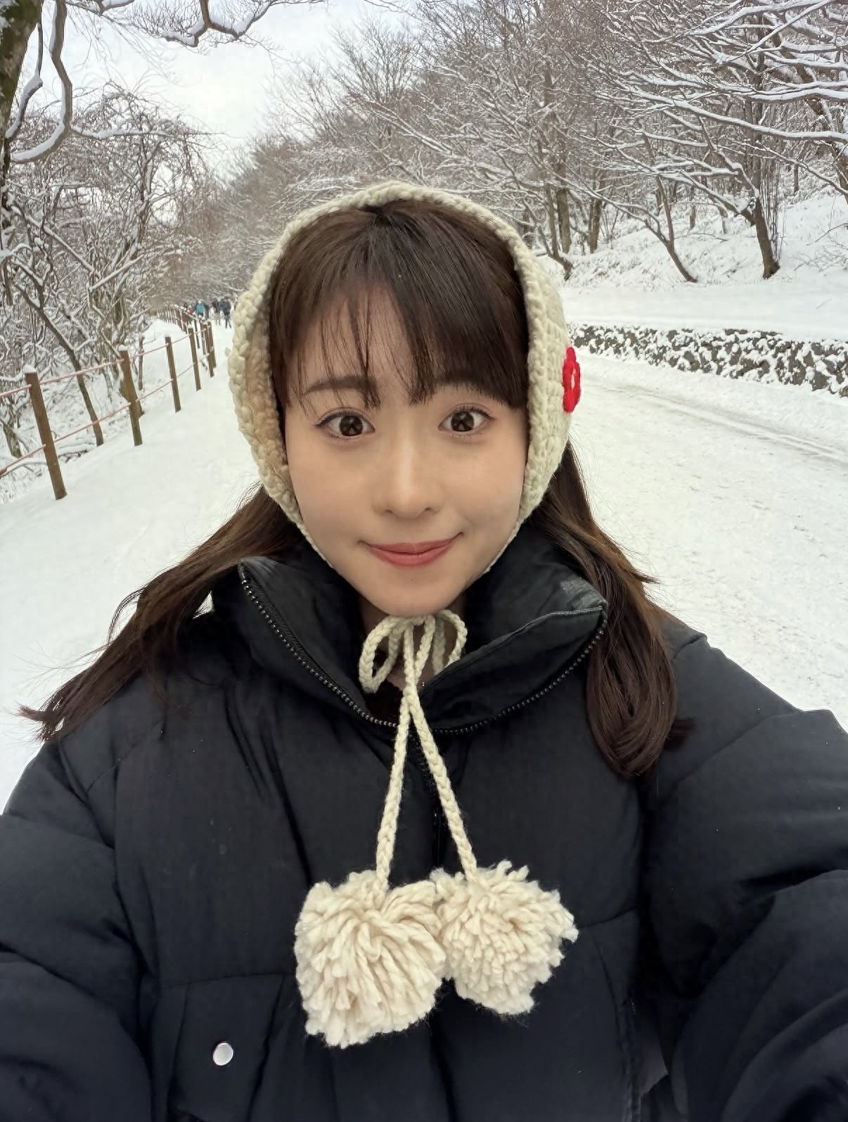 35岁TVB小生疑似造人成功,日本妻子晒安产平安福,两人结婚四年