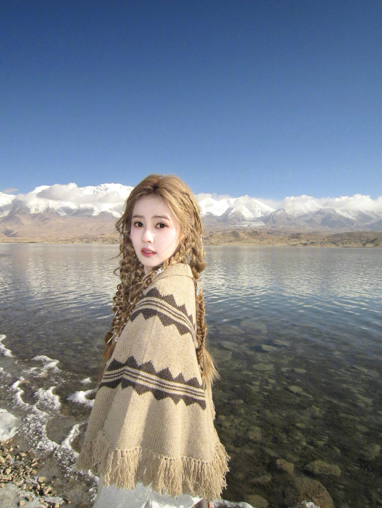 白鹿风格可塑性太强了!古装仙气飘飘,现代御姐甜妹切换自如