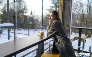 假千金病入膏肓后我解除婚约，成全她和未婚夫，所有人都以为我在闹脾气，我却反手和他养弟闪婚私奔了