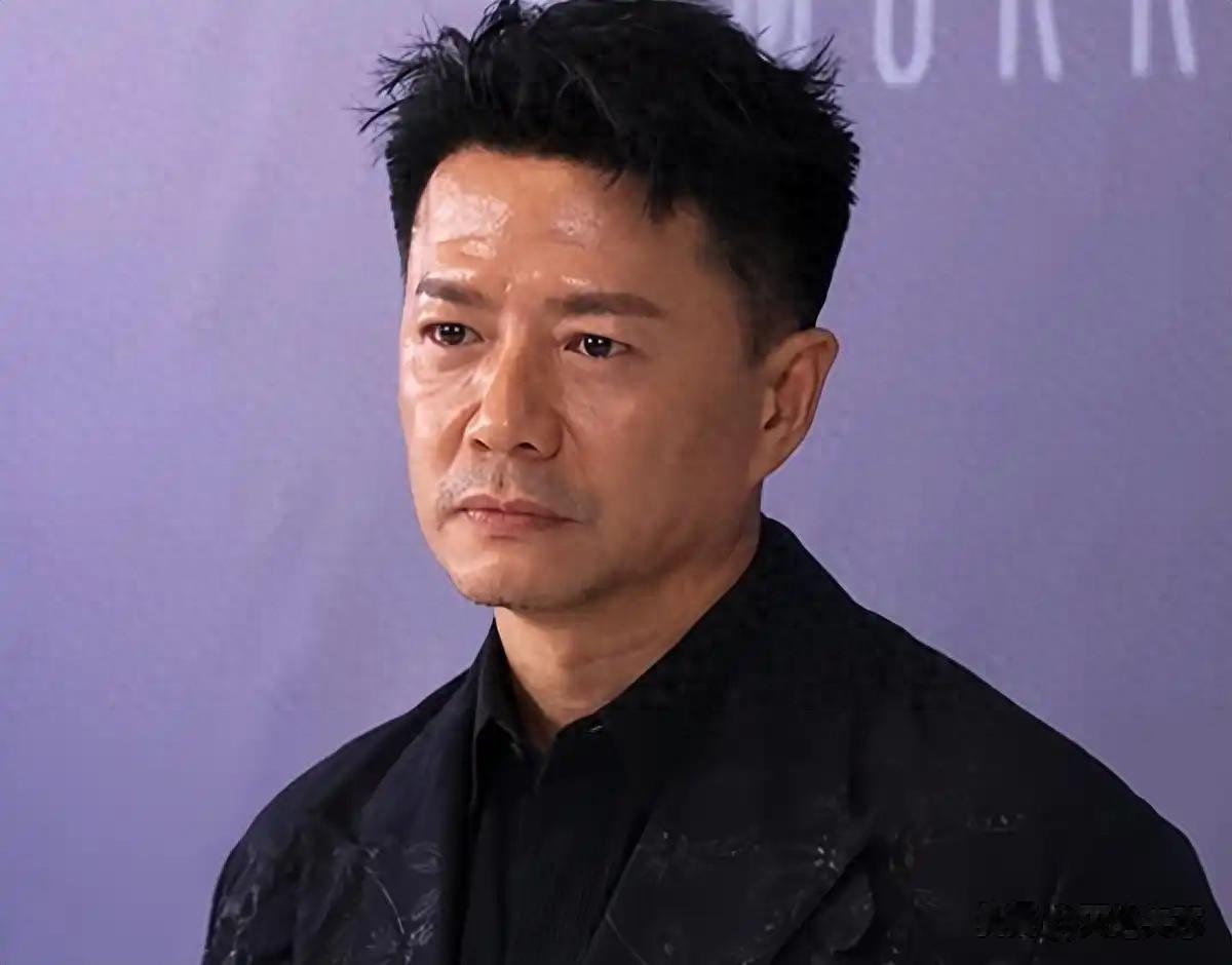 追了9年才娶到,因为妻子怕疼他做了15年的丁克,余生只想宠着她