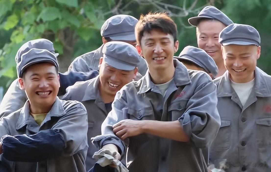 全程装疯卖傻，腿粗屁股大，一人连累29集剧，央八力捧都没用