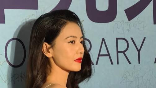 这一夜：宋慧乔臀比无敌了，苏菲玛索大佬气场，李冰冰太惊艳