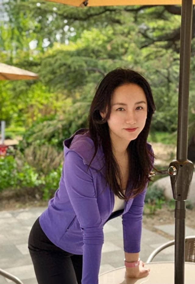 拒绝胡歌和霍建华示爱，最后只用15天就嫁给别人，她真的幸福吗？