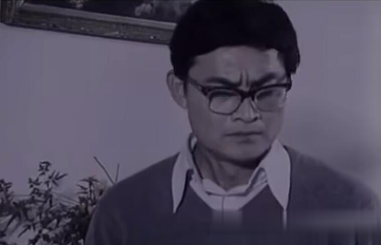 20岁成全民偶像，26岁却成了“二流子”,他的墓志铭让千万人破防