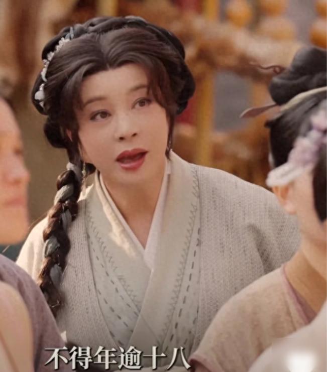 油头粉面别硬演少女！看《八千里路云和月》王和，才知啥叫少女感