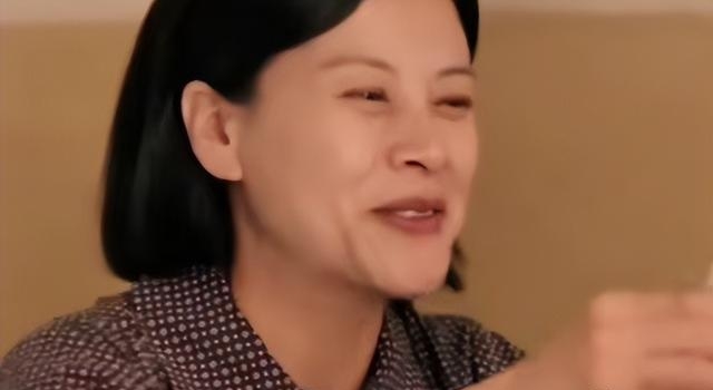 演完新剧终于火了，合作11次竟是夫妻，低调恩爱惹人羡。