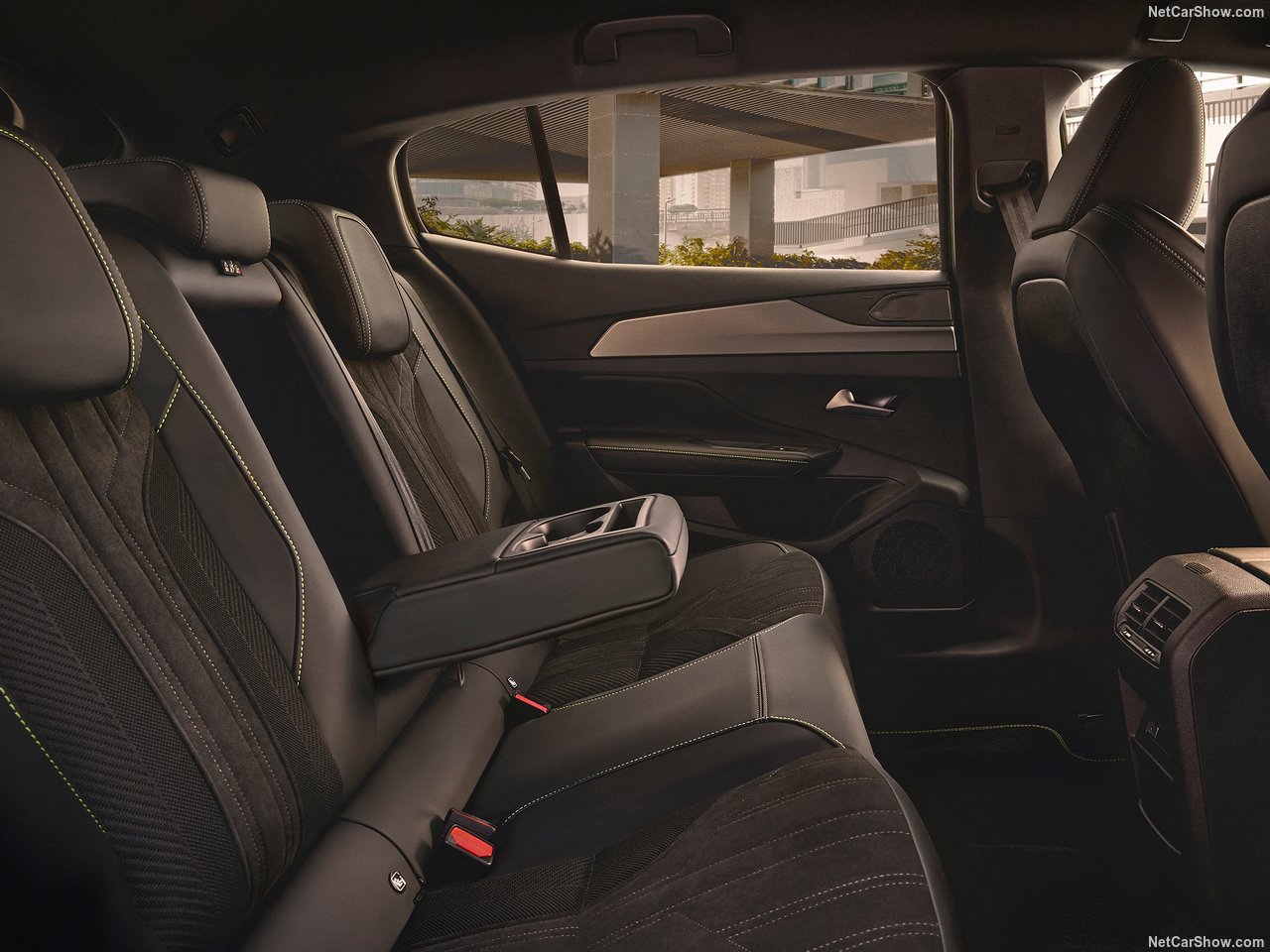 纯电续航456km,标致新408X能赚海外市场的钱