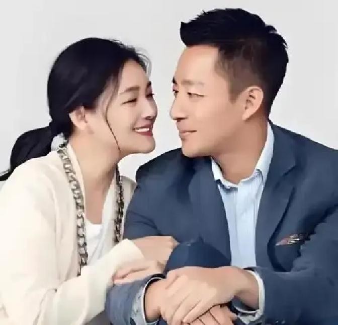 吴佩慈悼念大S发言惹来争议，没给汪小菲一点体面，大小s真没说错