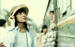 死对头觊觎我的知青老公多年，于是重生后我选择成全他俩，却发现她也重生了