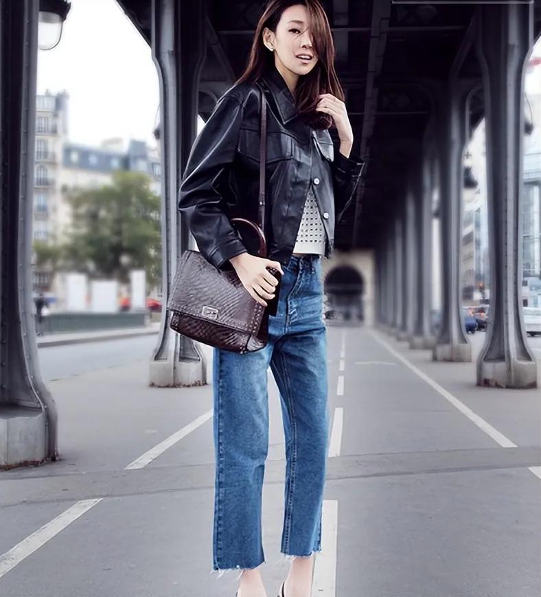 她和李荣浩同居4年却惨遭抛弃，陷入抑郁多年，如今39岁仍是单身