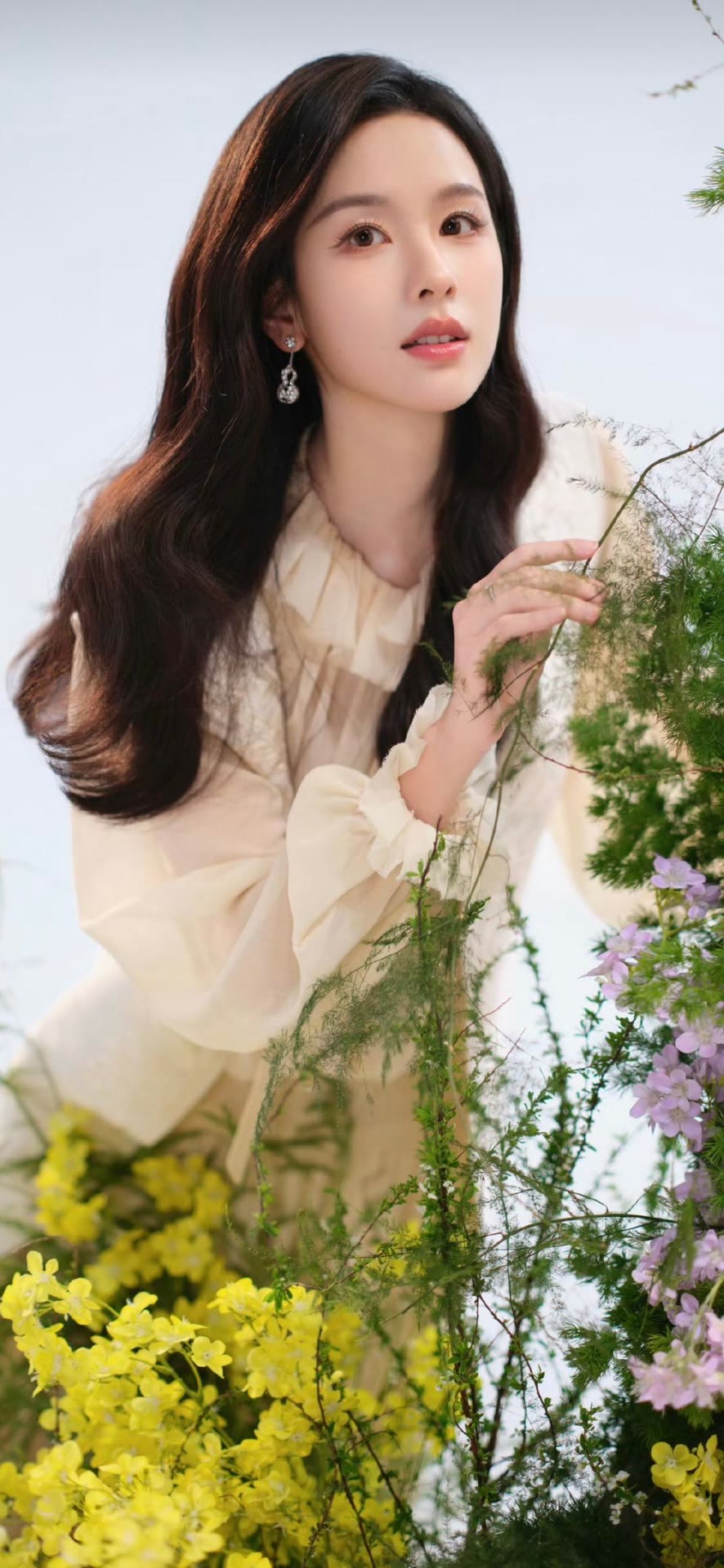 陈都灵，极品美女，身材好