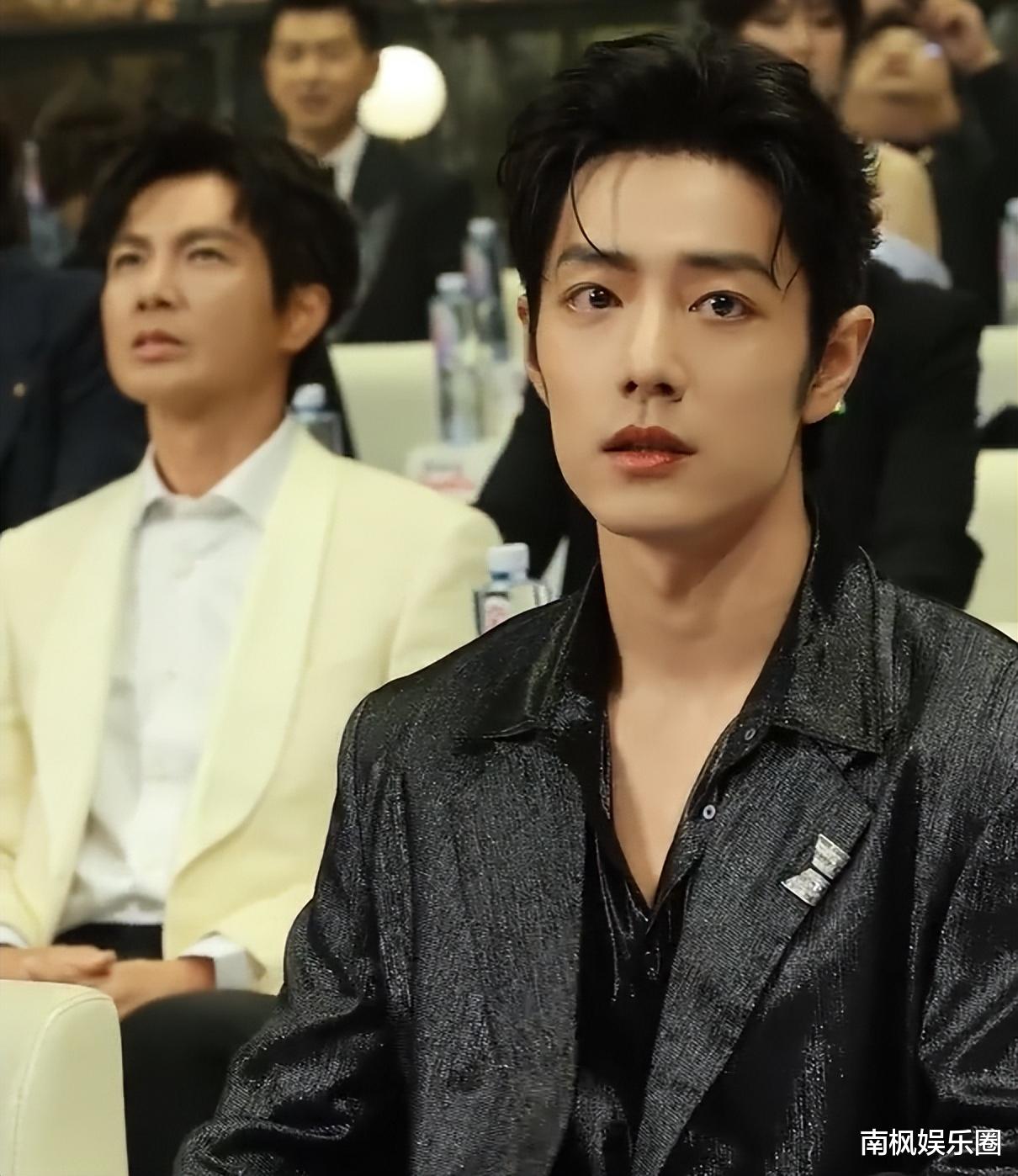 上海这一夜，和孙俪挨着坐的肖战，让所有人见识了他的江湖地位