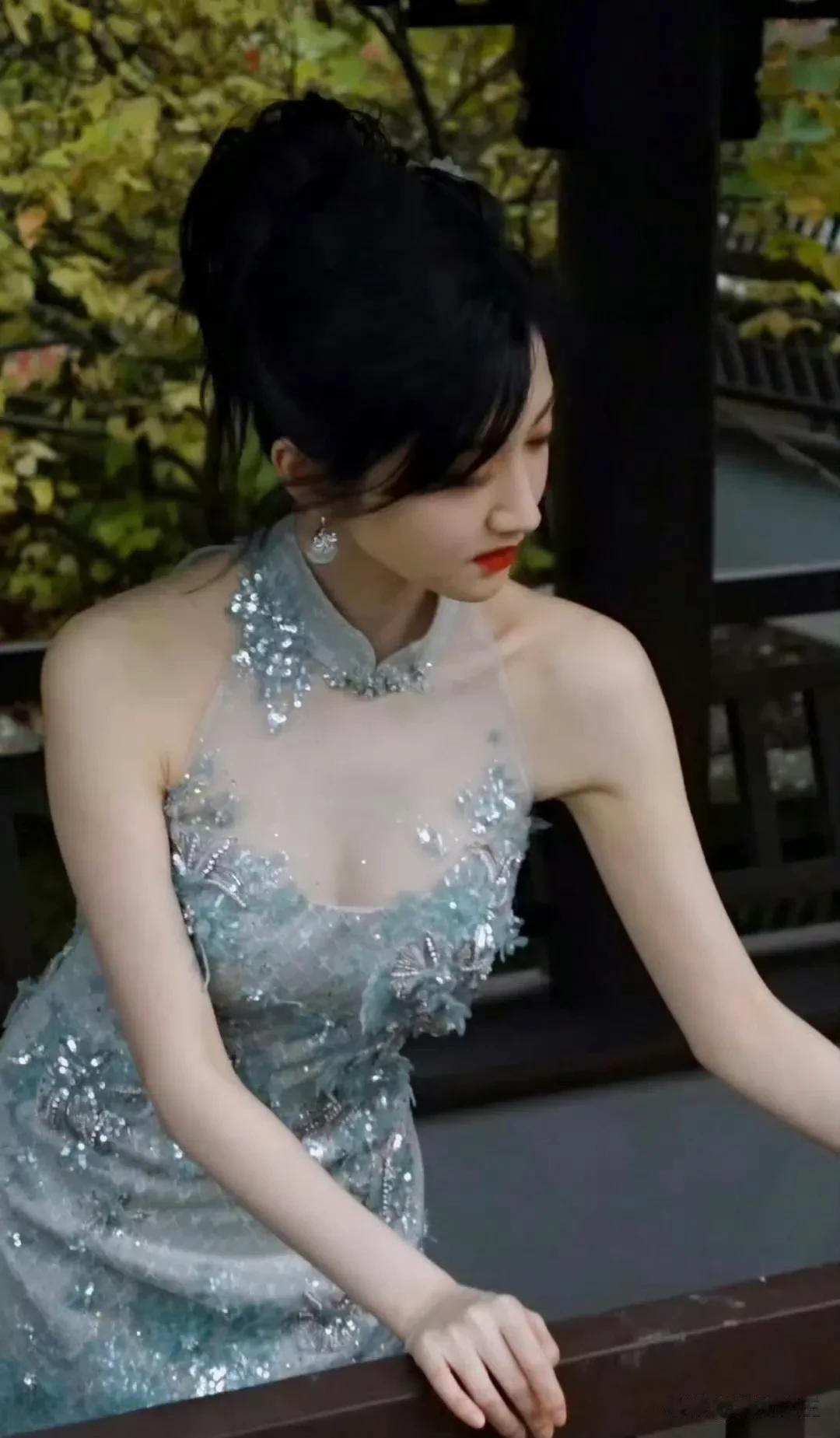 女明星旗袍大合集，你最喜欢哪个？