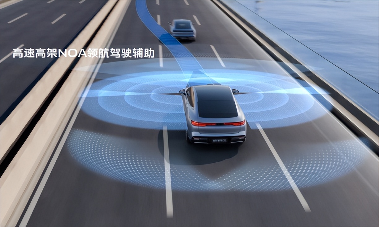 2025款吉利银河E8：14.18万起重新定义20万级纯电标准