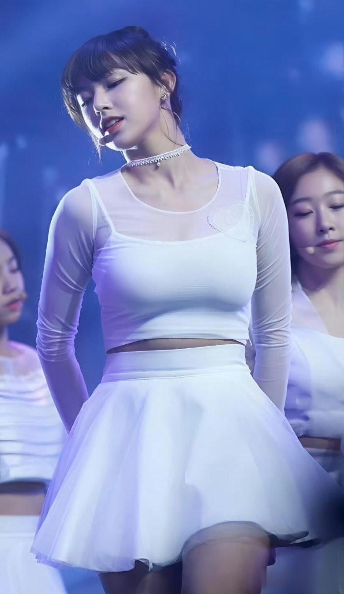 程潇早期照片曝光,这大体格子真带劲,一看就很结实很健康!