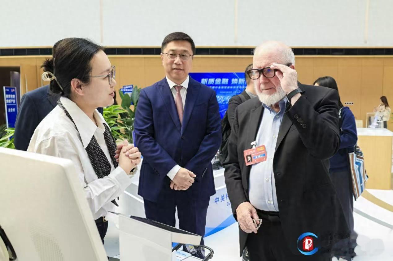 替代同聲傳譯 亮亮視野陸程：智能眼鏡有望成為重要的智能終端