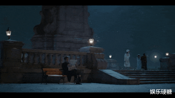 《轧戏》怎么就成了开年黑马？