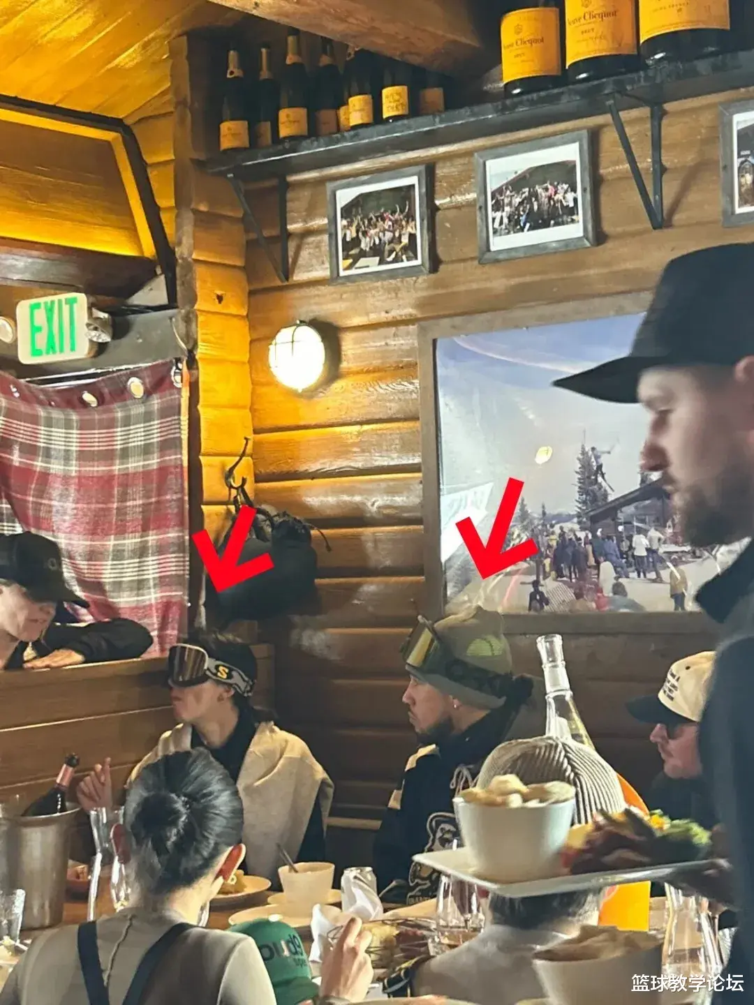 疑似旧情复燃！布克和詹娜互关！两人曾恋爱三年